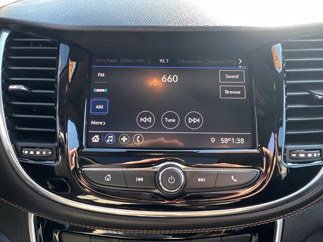 Used 2020 Chevrolet Trax Premier FWD image 23