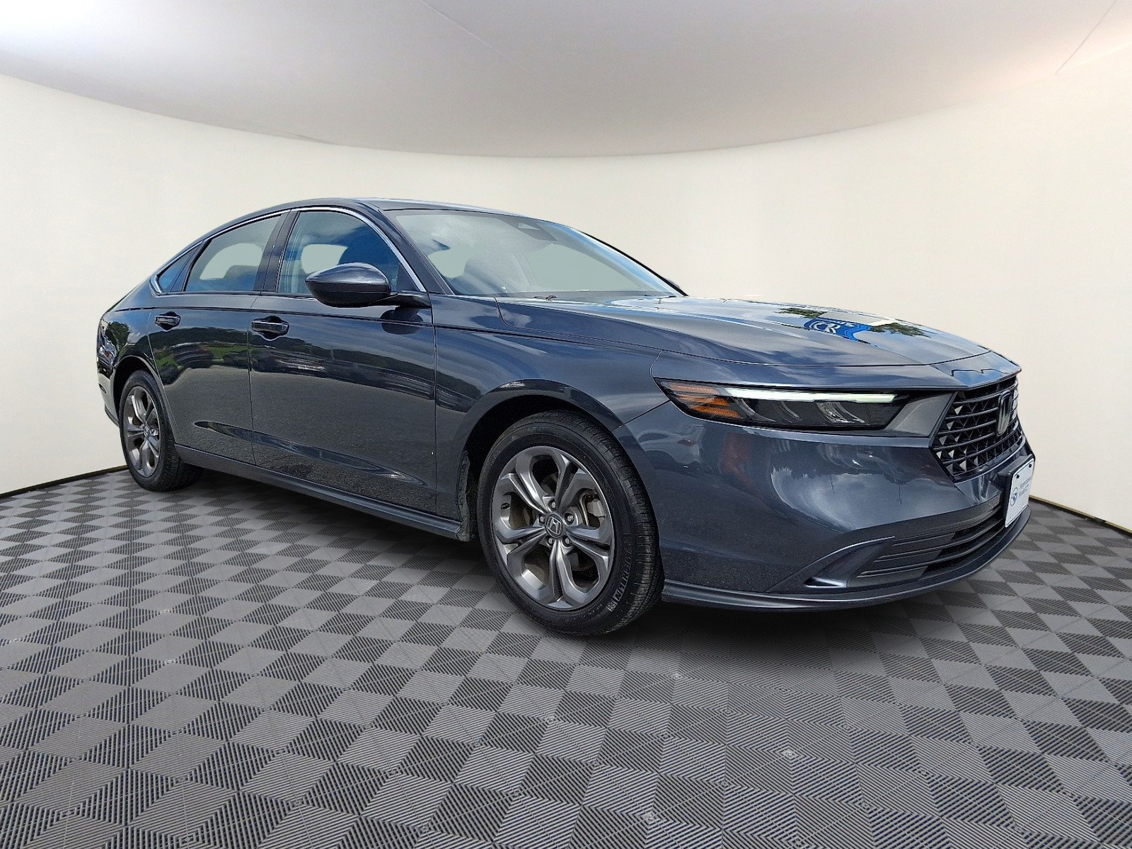 Used 2024 Honda Accord EX video 1