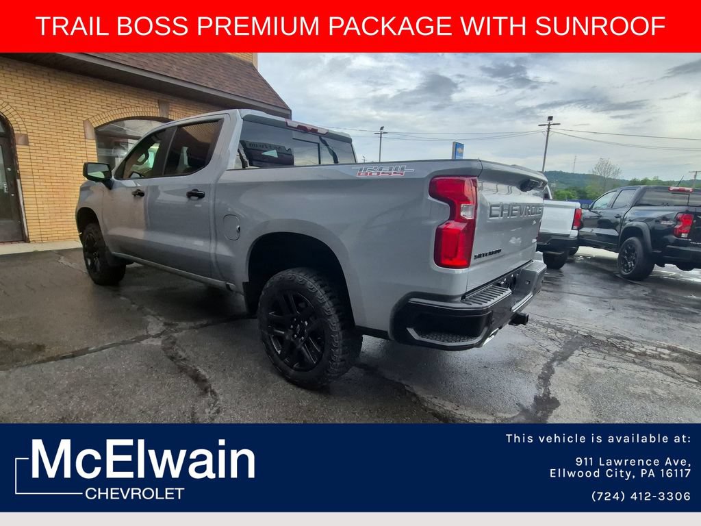 Used 2024 Chevrolet Silverado 1500 LT Trail Boss w/ LT Trail Boss Premium Package AWD/4WD image 13