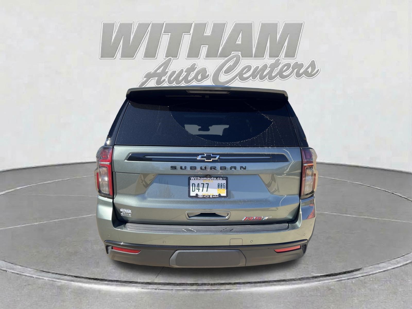 Used 2023 Chevrolet Suburban RST AWD/4WD image 6