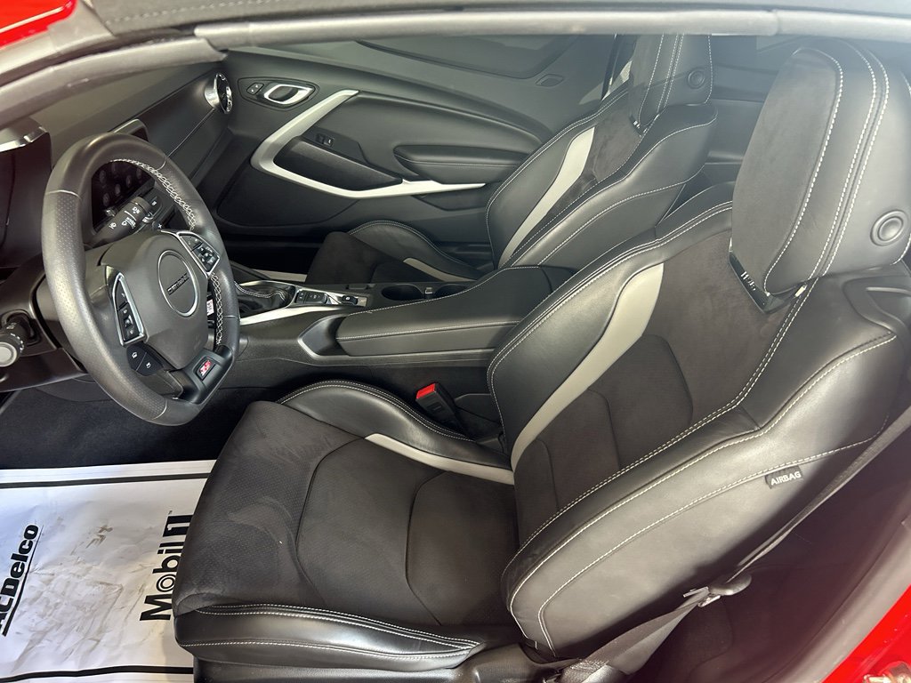 Used 2023 Chevrolet Camaro SS image 27
