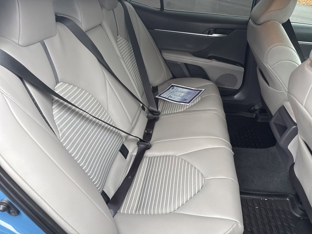 Used 2024 Toyota Camry SE image 22