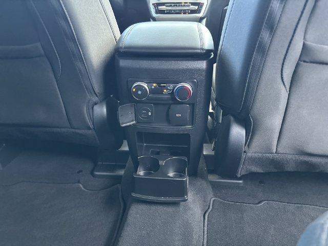 Used 2022 Ford Explorer XLT RWD image 22
