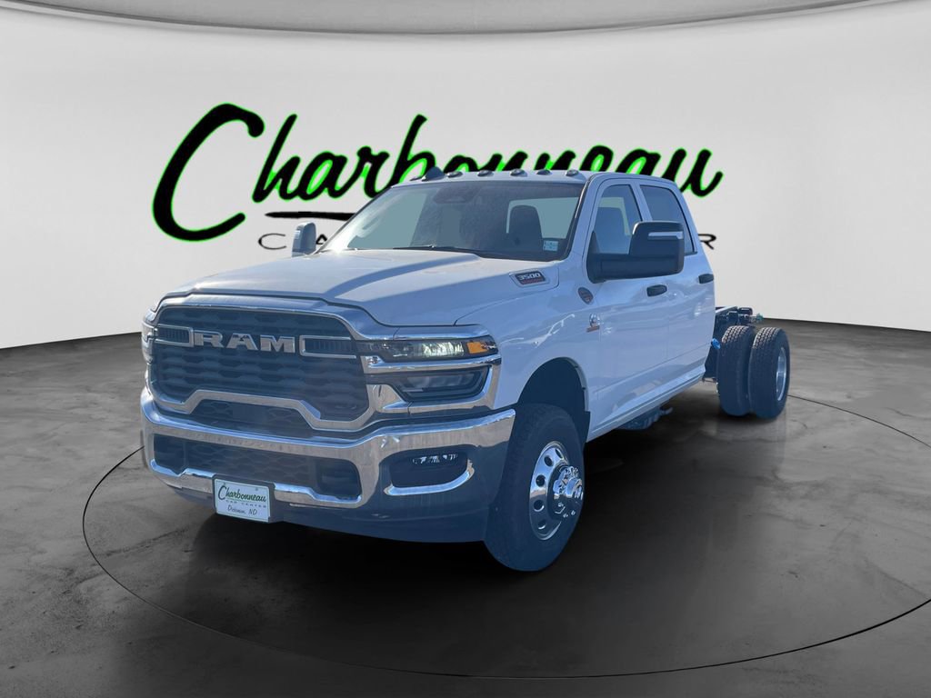 New 2025 RAM 3500 Tradesman w/ Chrome Appearance Group