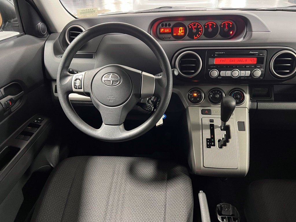 Used 2008 Scion xB FWD image 28