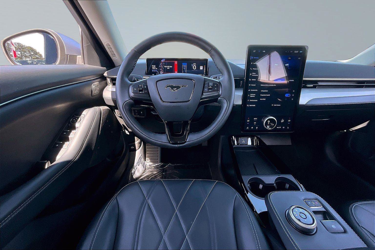 Used 2022 Ford Mustang Mach-E Select w/ Comfort/Technology Package RWD image 6