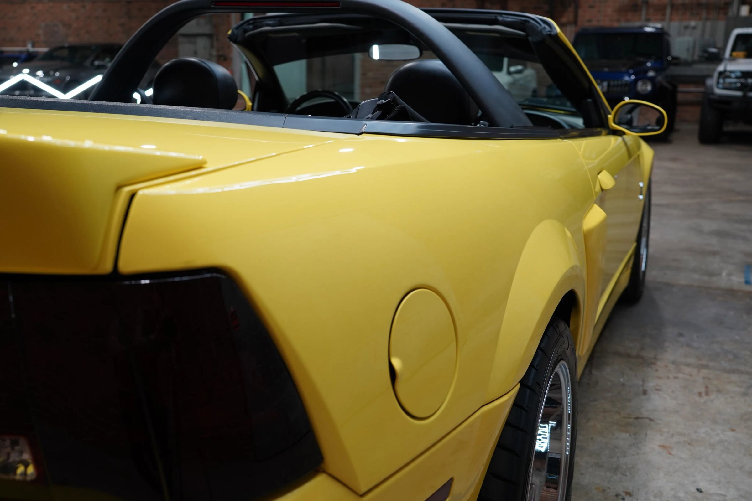 Used 2003 Ford Mustang Cobra image 23