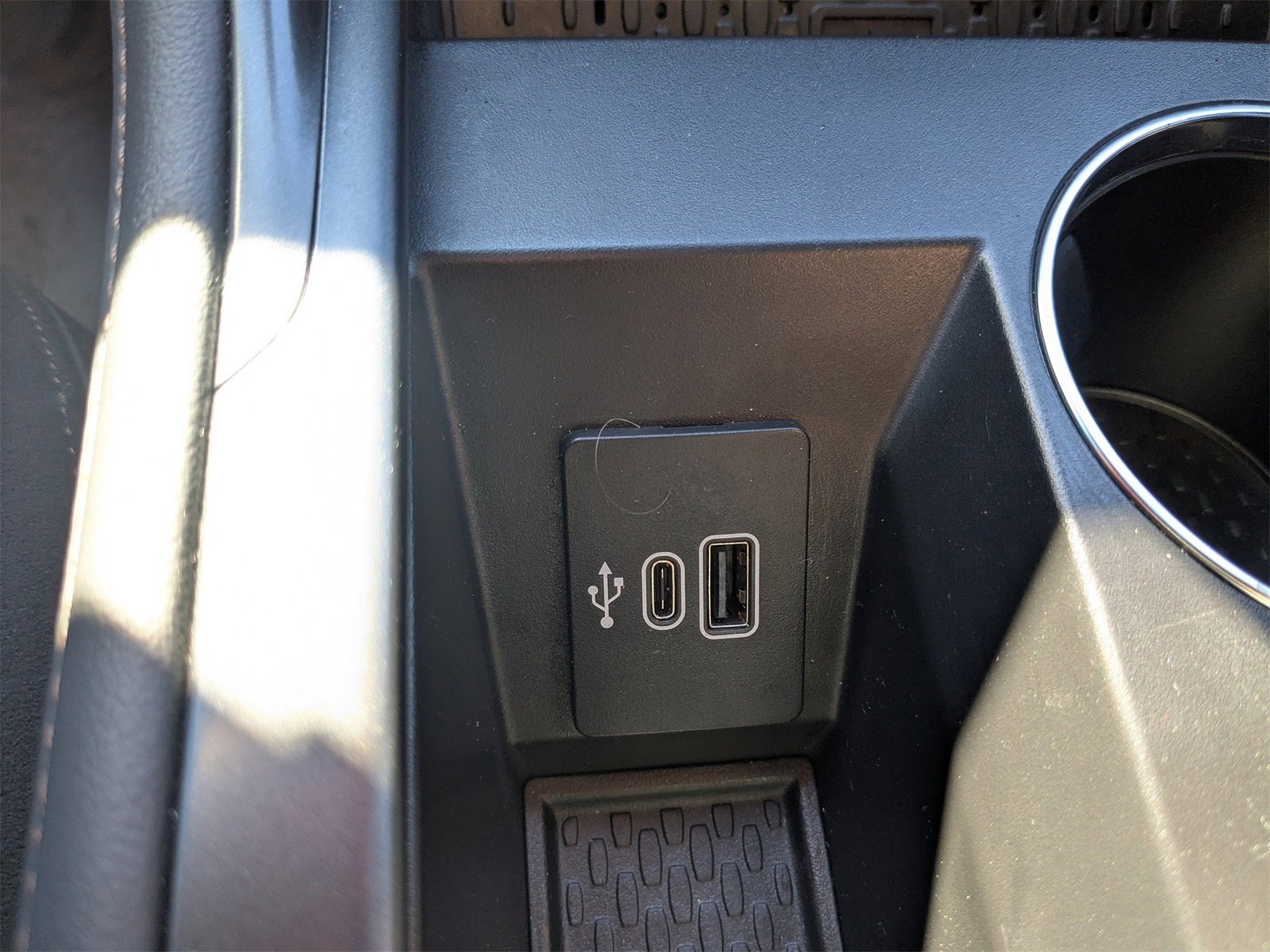 Used 2024 Lincoln Nautilus Reserve w/ Jet Appearance Package (87T) image 25