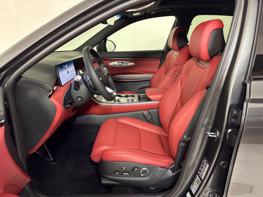 New 2027 Genesis GV70 2.5T Sport Prestige AWD/4WD image 13