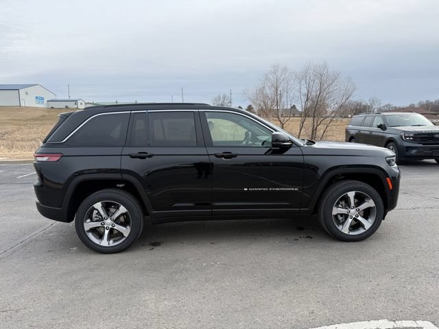New 2026 Jeep Grand Cherokee Limited w/ Luxury Tech Group II AWD/4WD image 5