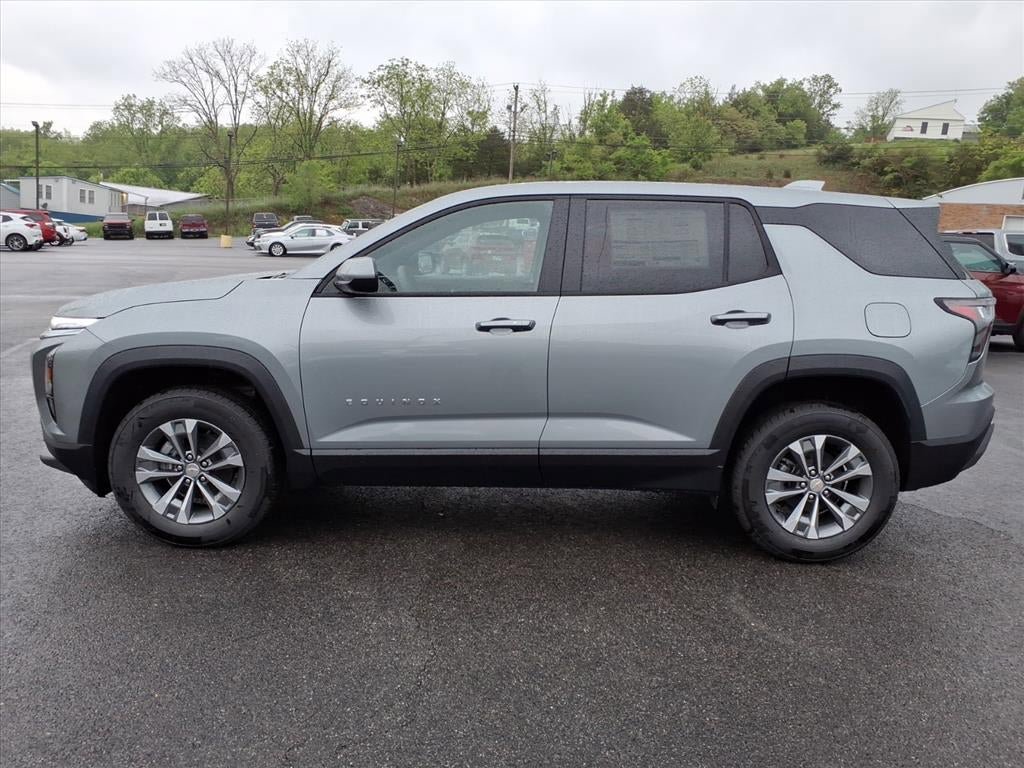 New 2026 Chevrolet Equinox LT AWD/4WD image 2