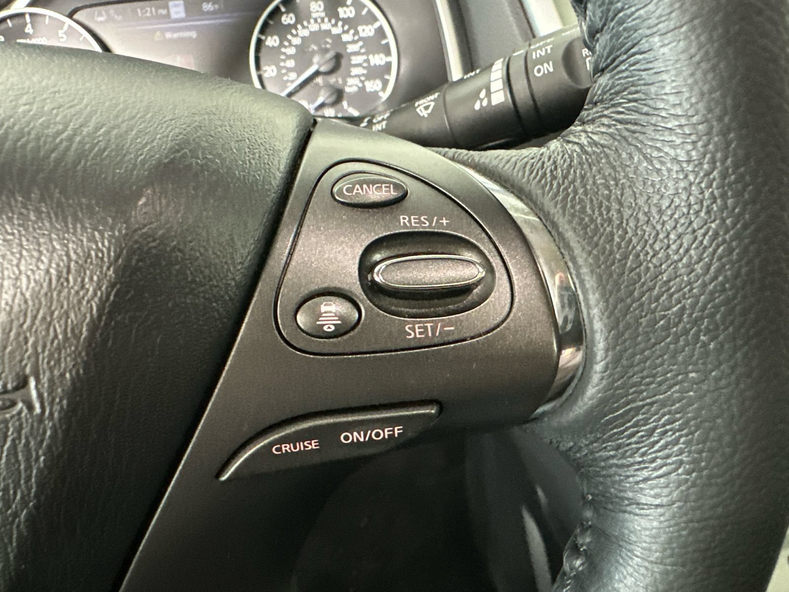 Used 2019 Nissan Murano Platinum AWD/4WD image 16