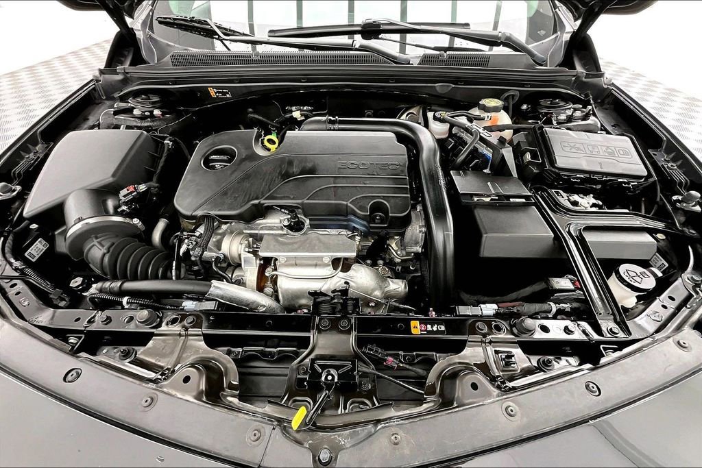 Used 2022 Chevrolet Malibu LT image 10