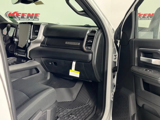 New 2026 RAM 2500 Big Horn AWD/4WD image 29