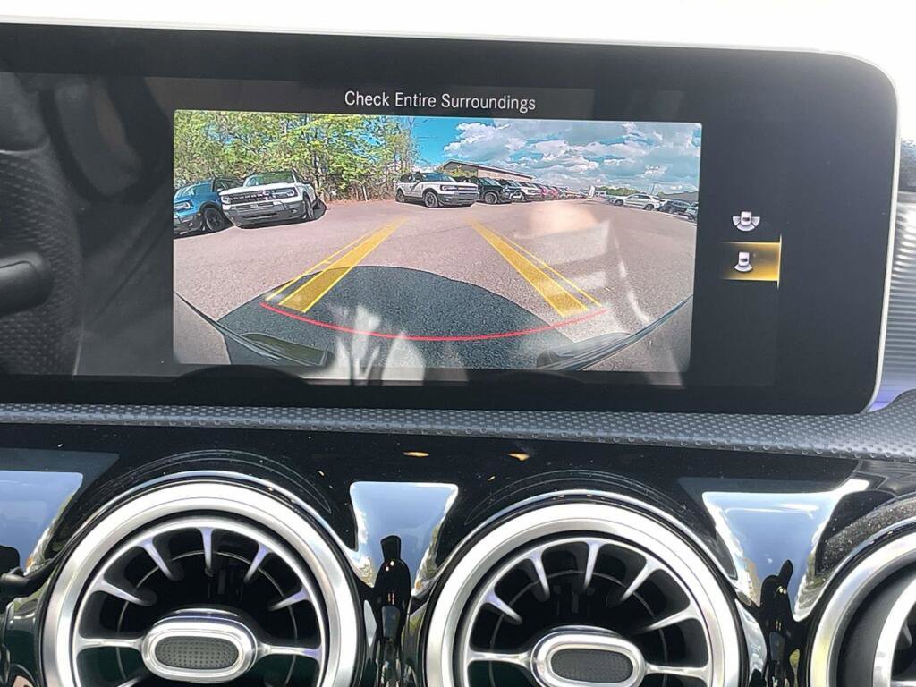 Used 2020 Mercedes-Benz CLA 250 4MATIC image 24