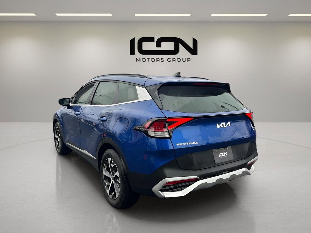 Used 2025 Kia Sportage EX w/ Premium Package image 5