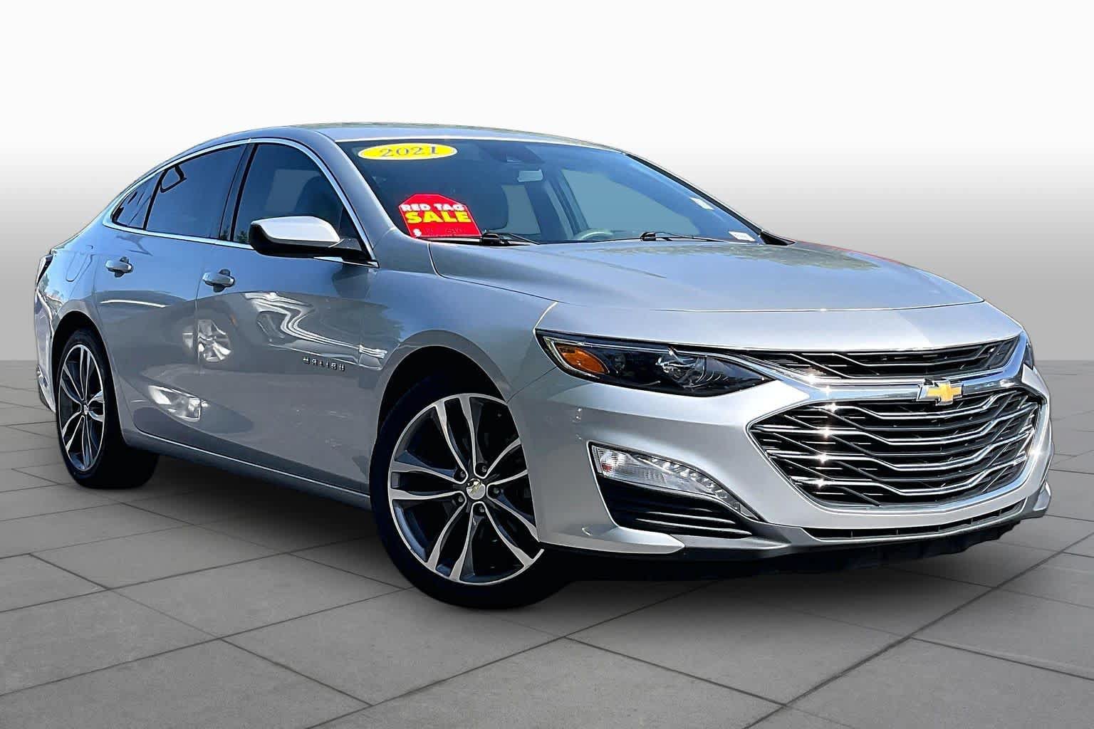 Used 2021 Chevrolet Malibu LT FWD image 3