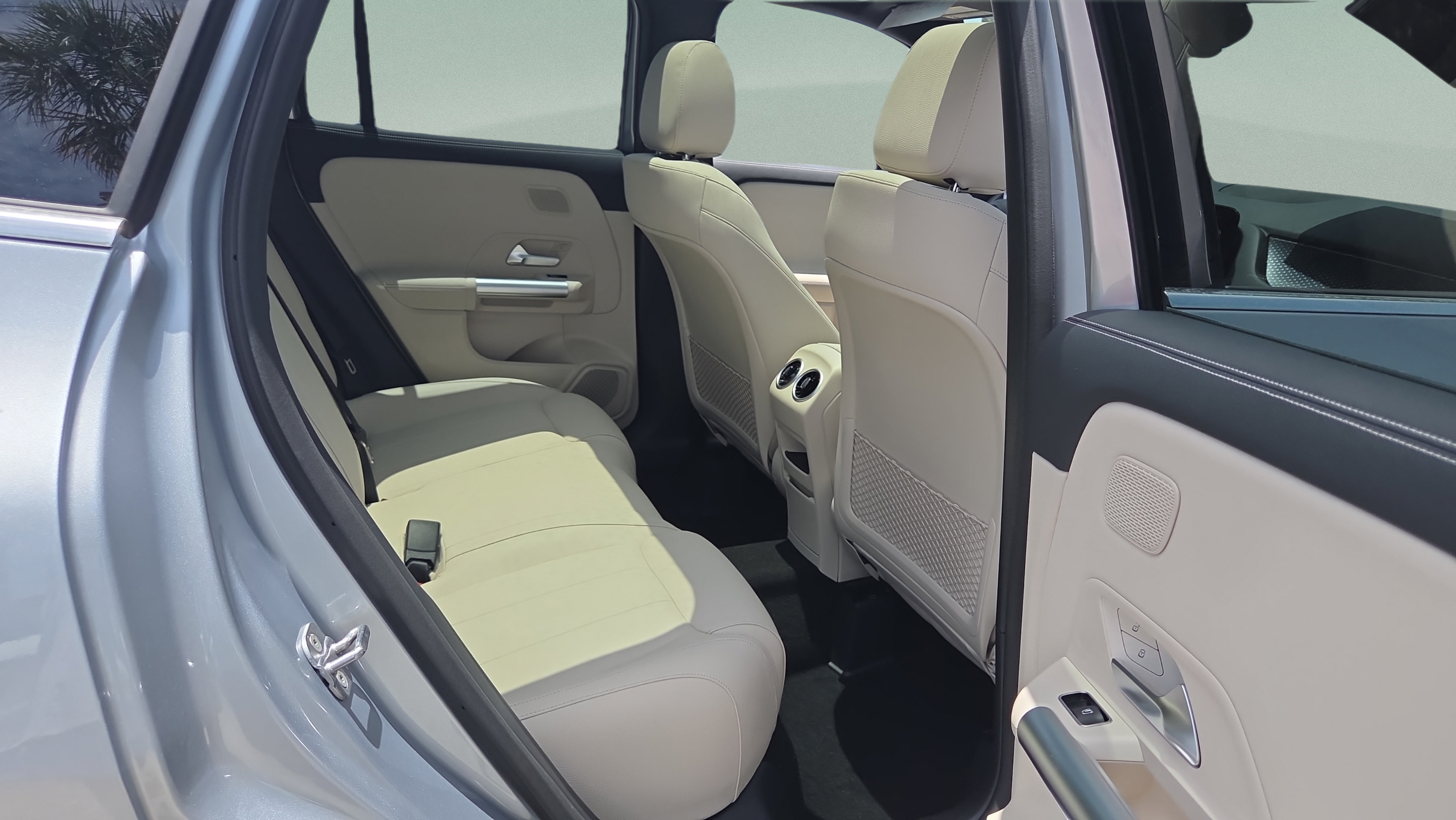 New 2026 Mercedes-Benz GLA 250 image 15