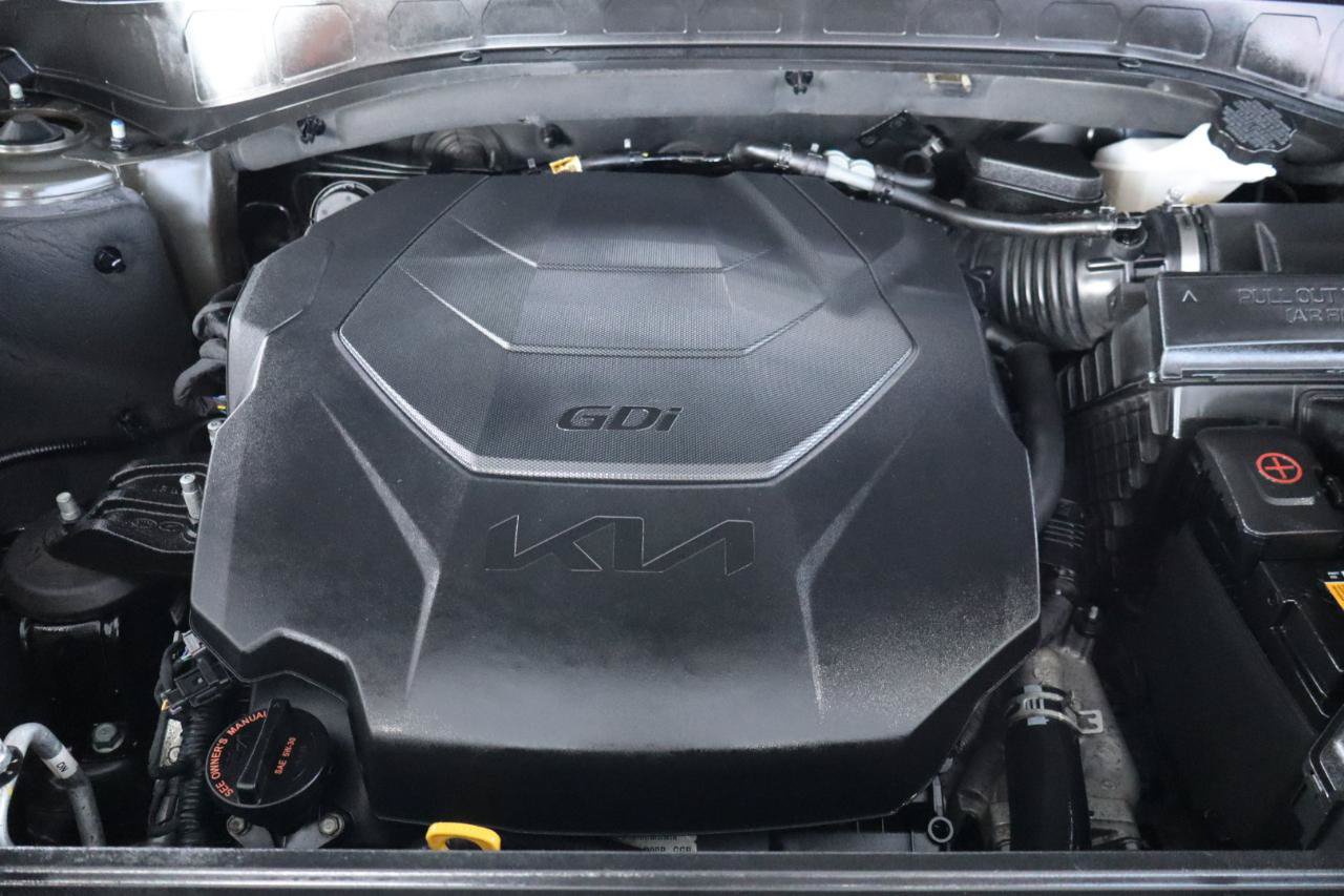 Used 2022 Kia Telluride SX w/ Nightfall Edition Package AWD/4WD image 41