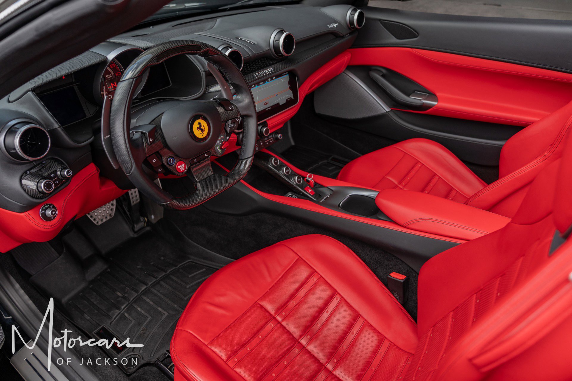 Used 2019 Ferrari Portofino image 32
