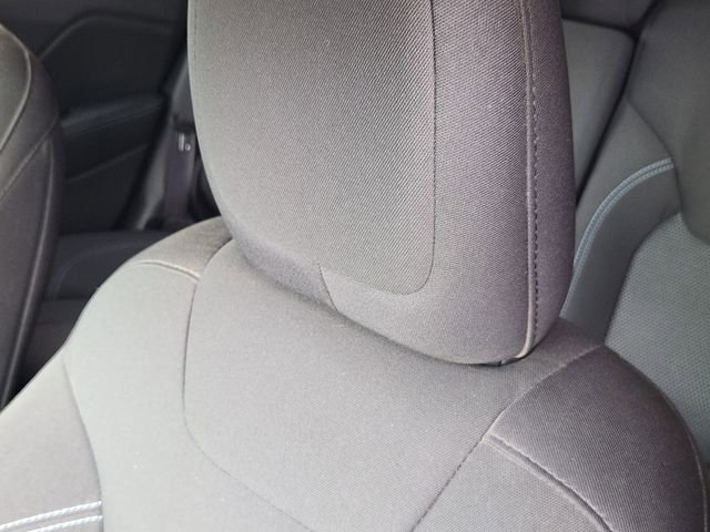 Certified 2019 Jeep Cherokee Latitude w/ Popular Appearance Group image 15