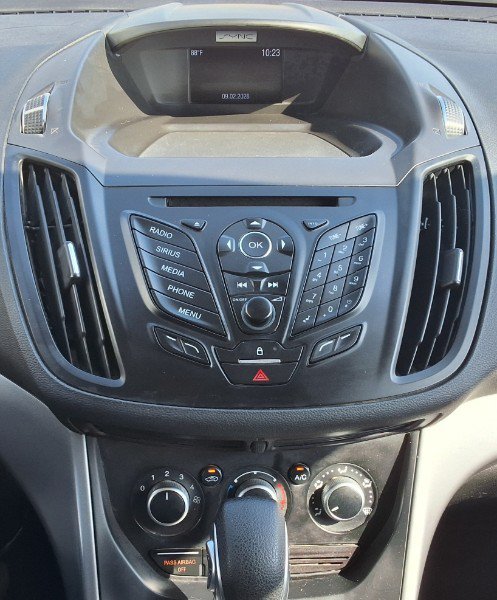Used 2016 Ford Escape SE FWD image 18