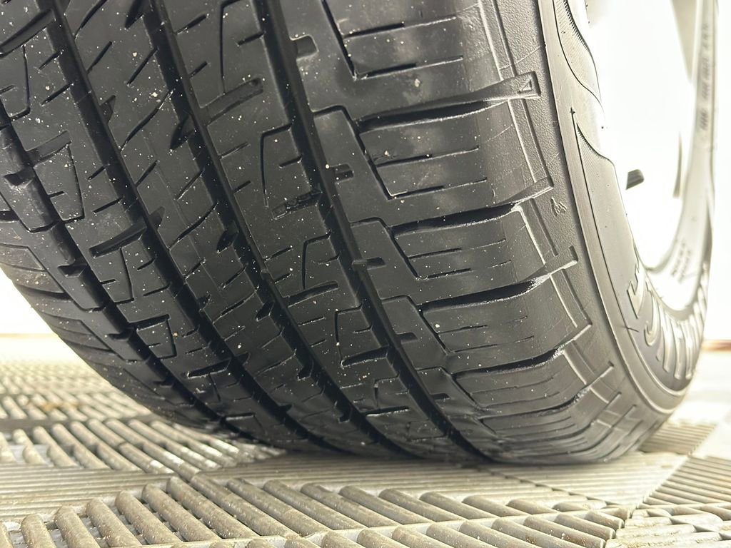 Used 2020 Buick Enclave Avenir w/ Avenir Technology Package image 15