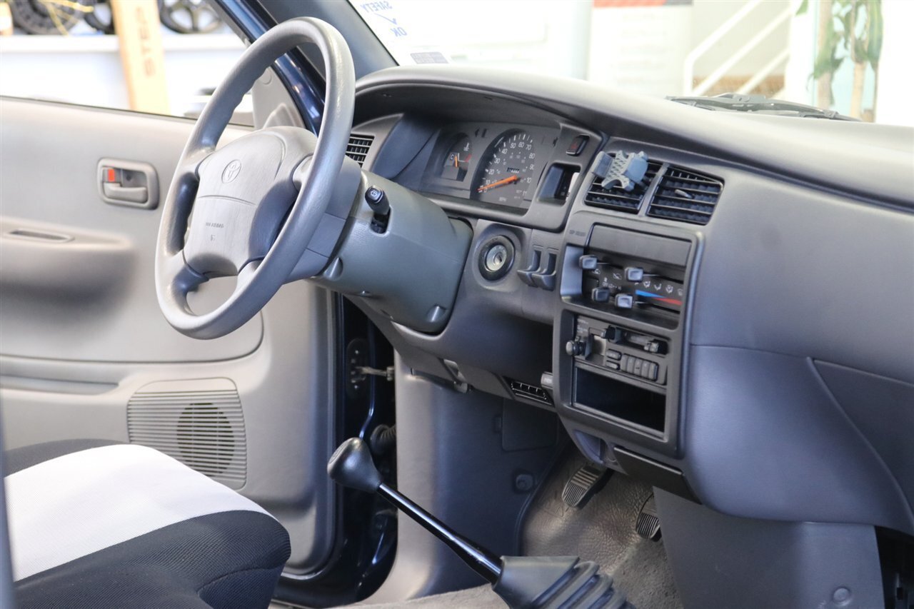 Used 1995 Toyota T100 2WD Regular Cab image 67