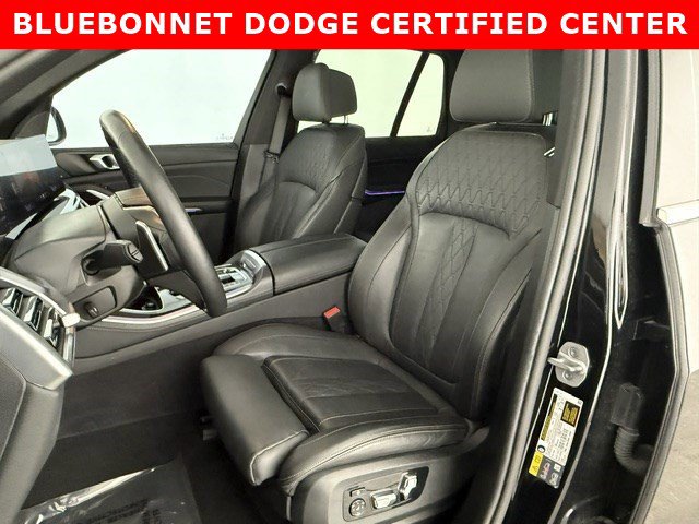 Used 2025 BMW X5 xDrive50e AWD/4WD image 9