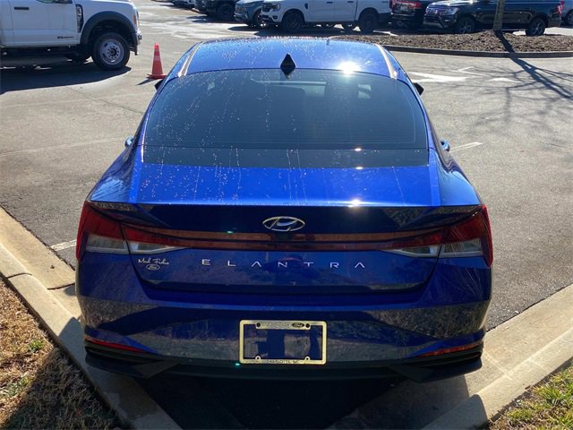 Used 2021 Hyundai Elantra SEL w/ Convenience Package image 30