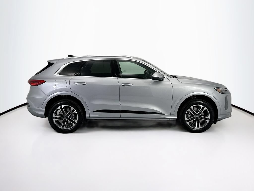 Used 2026 Audi Q5 Premium AWD/4WD image 4