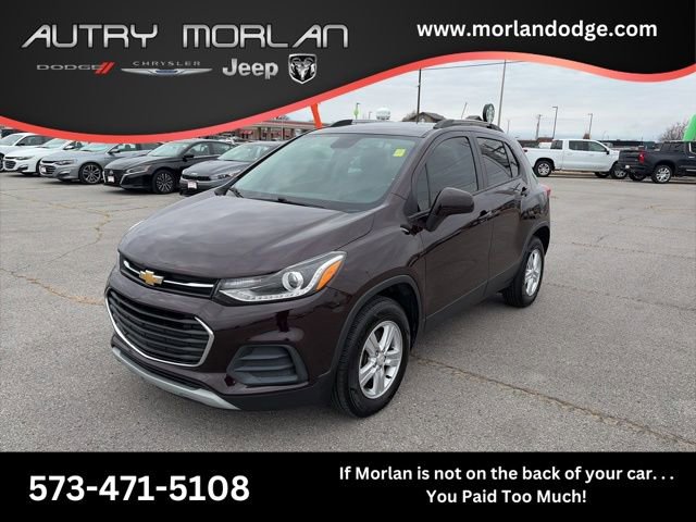 Used 2022 Chevrolet Trax LT w/ LT Convenience Package AWD/4WD image 1