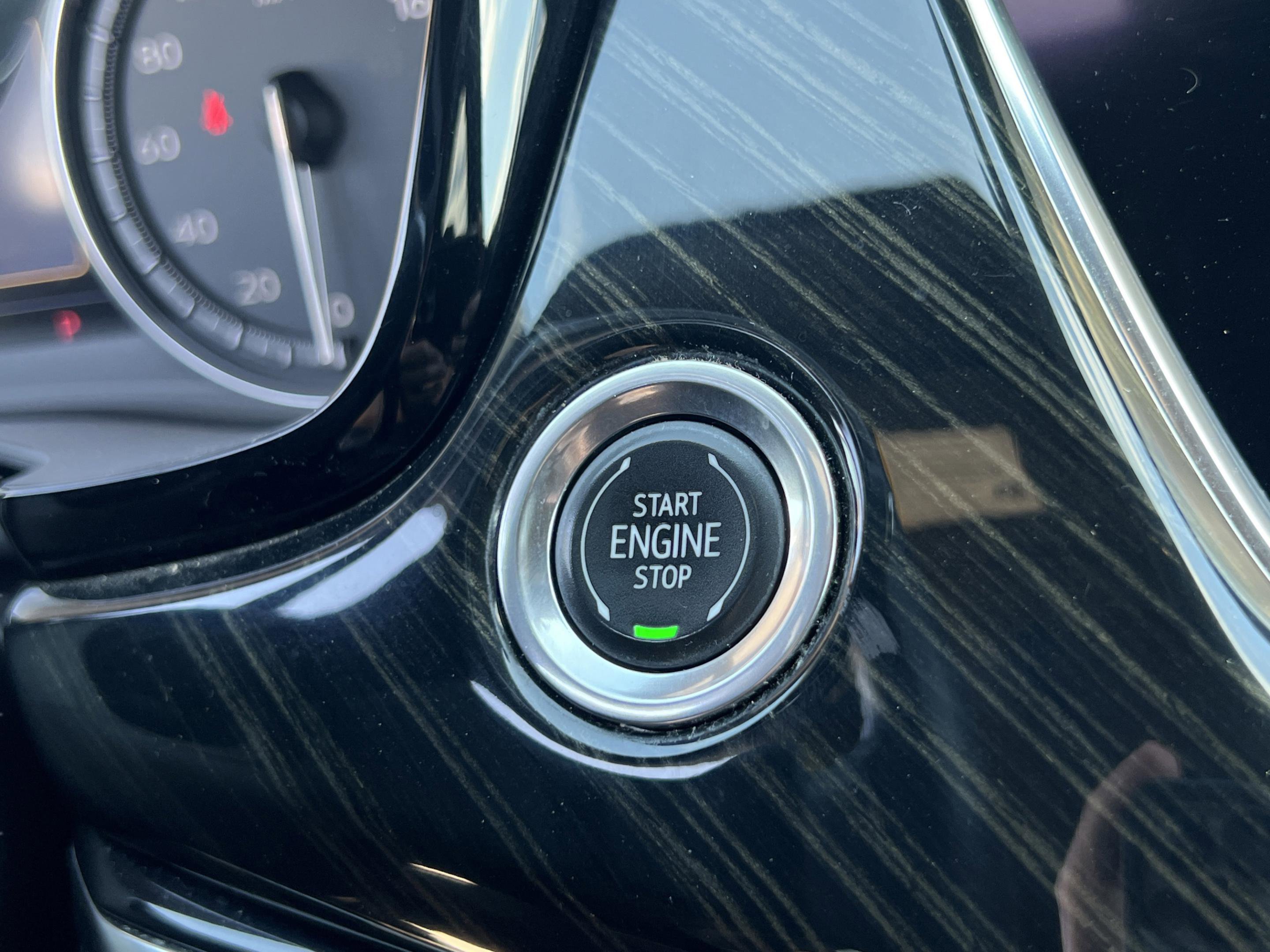 Used 2020 Cadillac XT6 Premium Luxury image 26