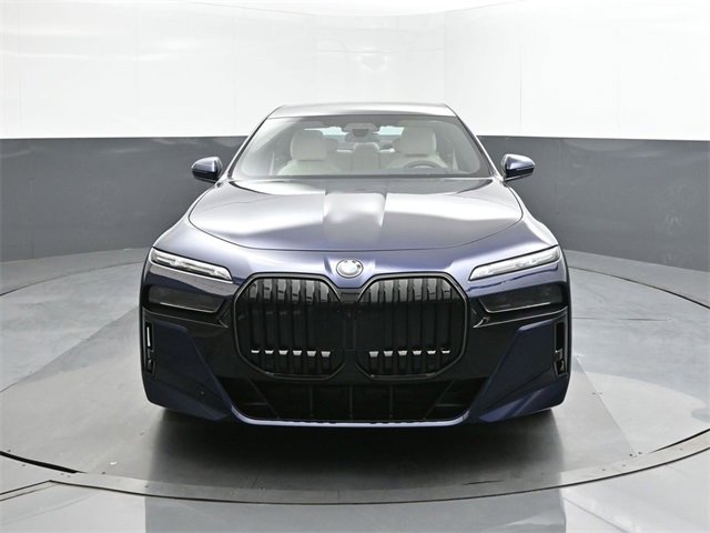 New 2025 BMW 760i xDrive w/ Executive Package image 30