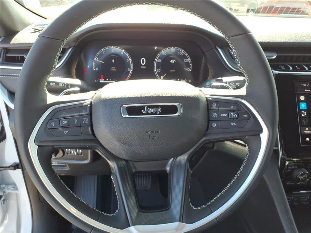 New 2026 Jeep Grand Cherokee Laredo X AWD/4WD image 12
