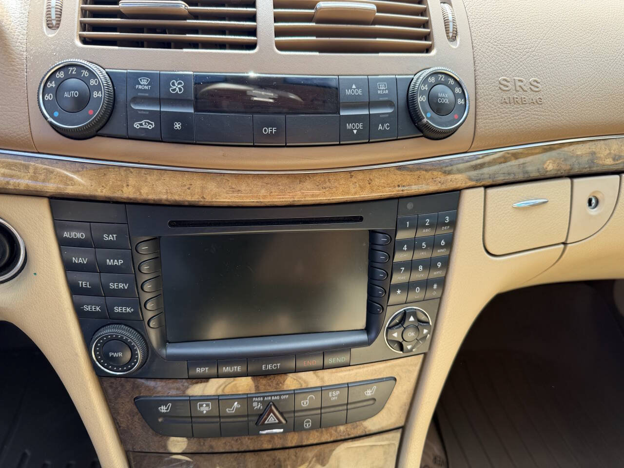Used 2007 Mercedes-Benz E 350 4MATIC Sedan image 26