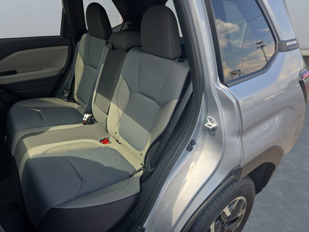Certified 2025 Subaru Forester Premium AWD/4WD image 13