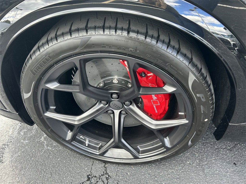 New 2026 Audi RS Q8 performance image 16