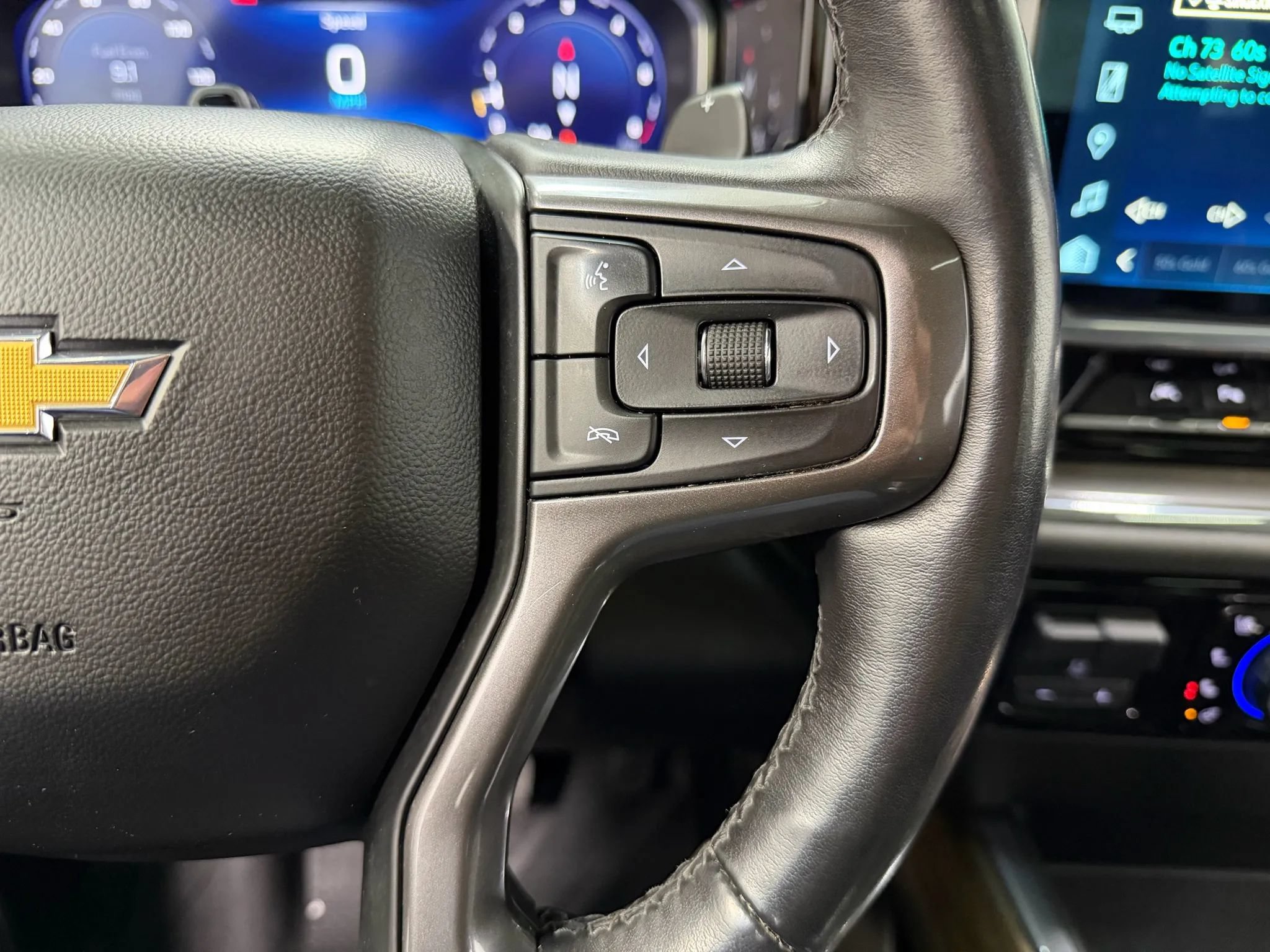Used 2024 Chevrolet Silverado 1500 High Country w/ High Country Premium Package AWD/4WD image 37