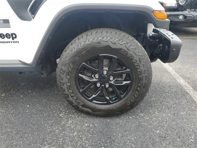 New 2023 Jeep Gladiator Sport AWD/4WD image 6