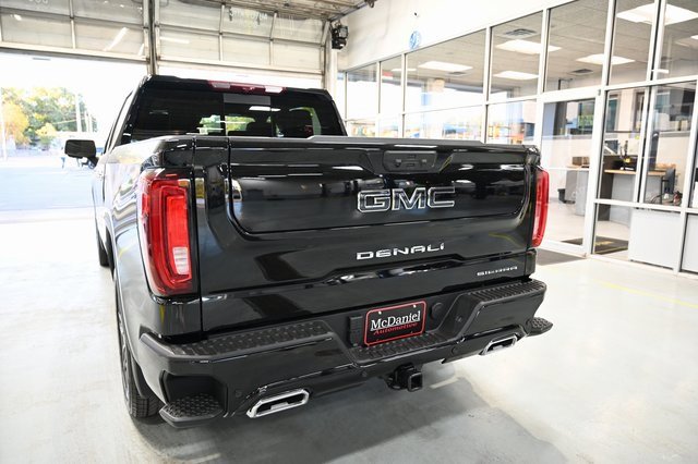 New 2026 GMC Sierra 1500 Denali Ultimate image 6