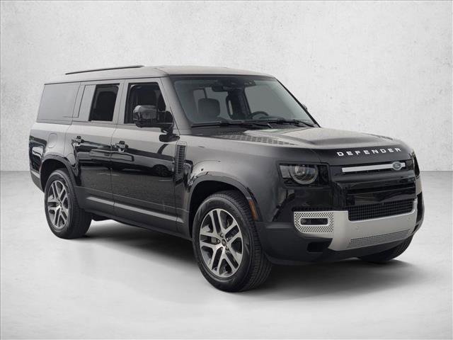 Used 2025 Land Rover Defender 130 S image 7