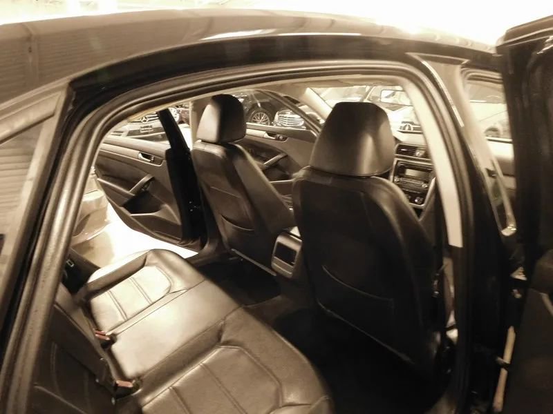 Used 2014 Volkswagen Passat 1.8T Wolfsburg Edition FWD image 37