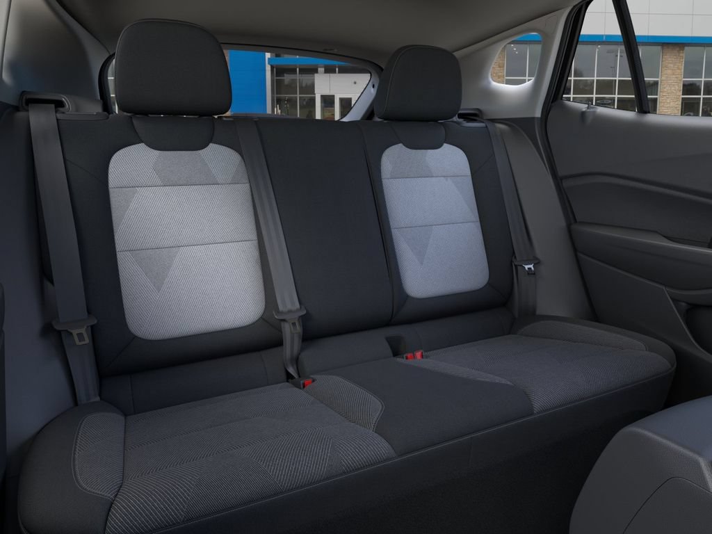 New 2026 Chevrolet Trax LS w/ LS Convenience Package FWD image 17