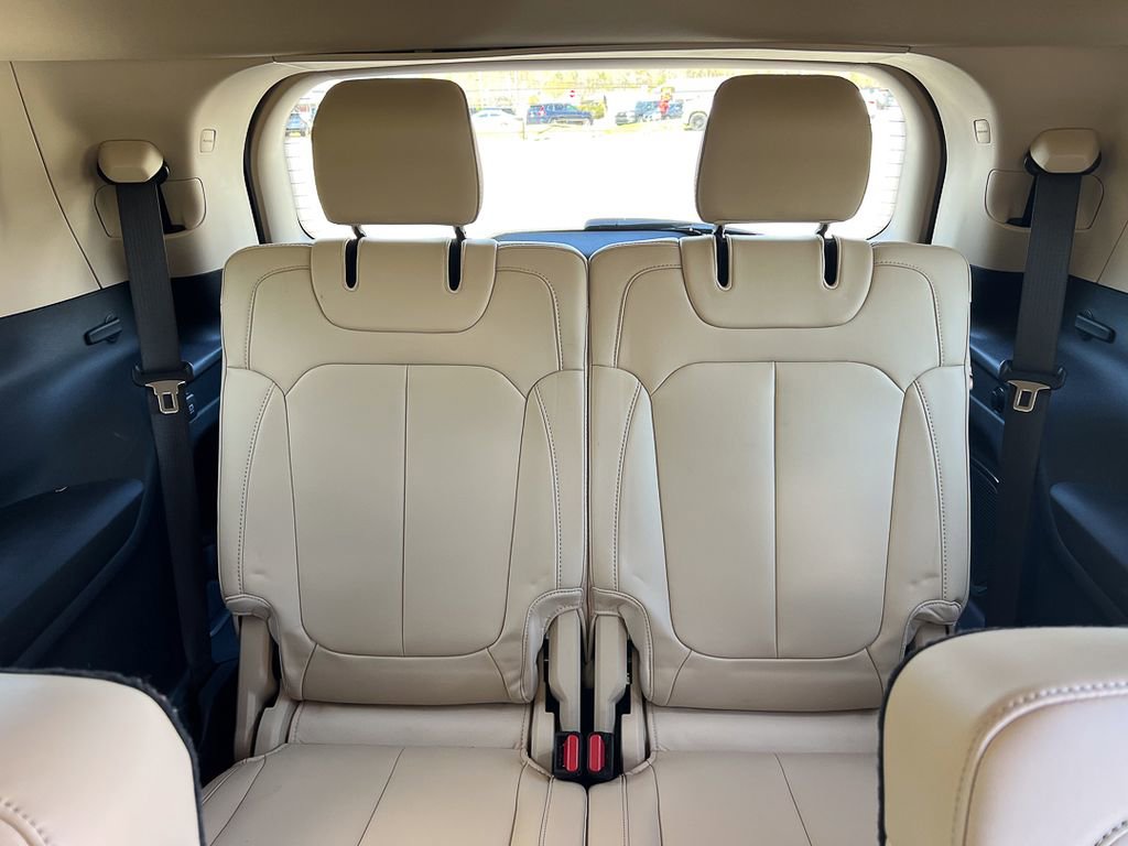 Used 2022 Jeep Grand Cherokee L Limited image 32