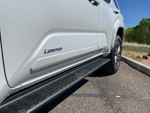 Used 2026 Toyota 4Runner Limited image 12