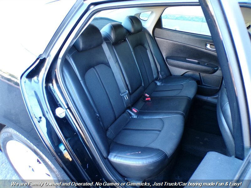 Used 2018 Kia Optima S w/ Panoramic Sunroof Package image 23