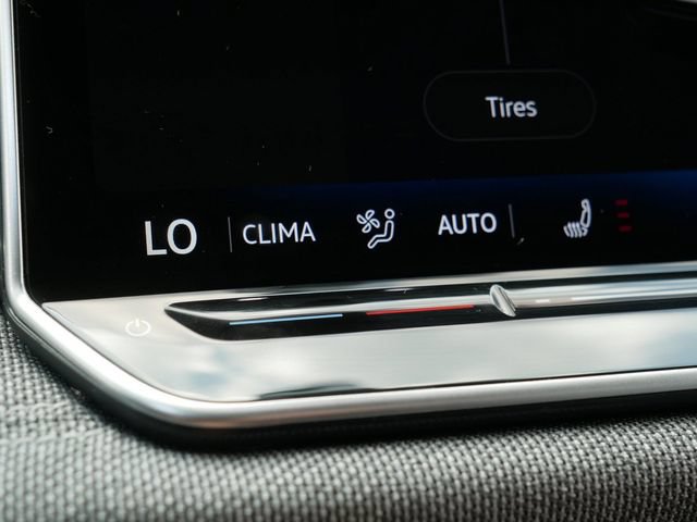 Certified 2026 Volkswagen Tiguan S FWD image 33