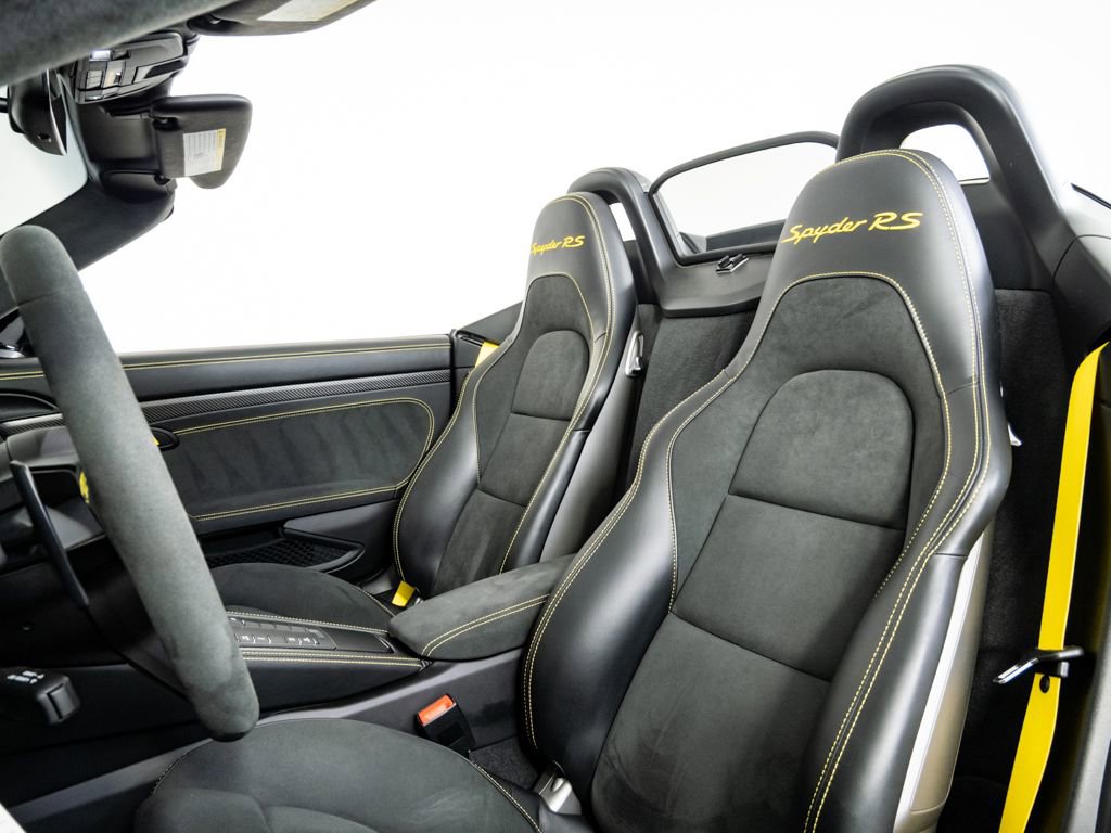 Certified 2025 Porsche 718 Boxster Spyder RS image 5