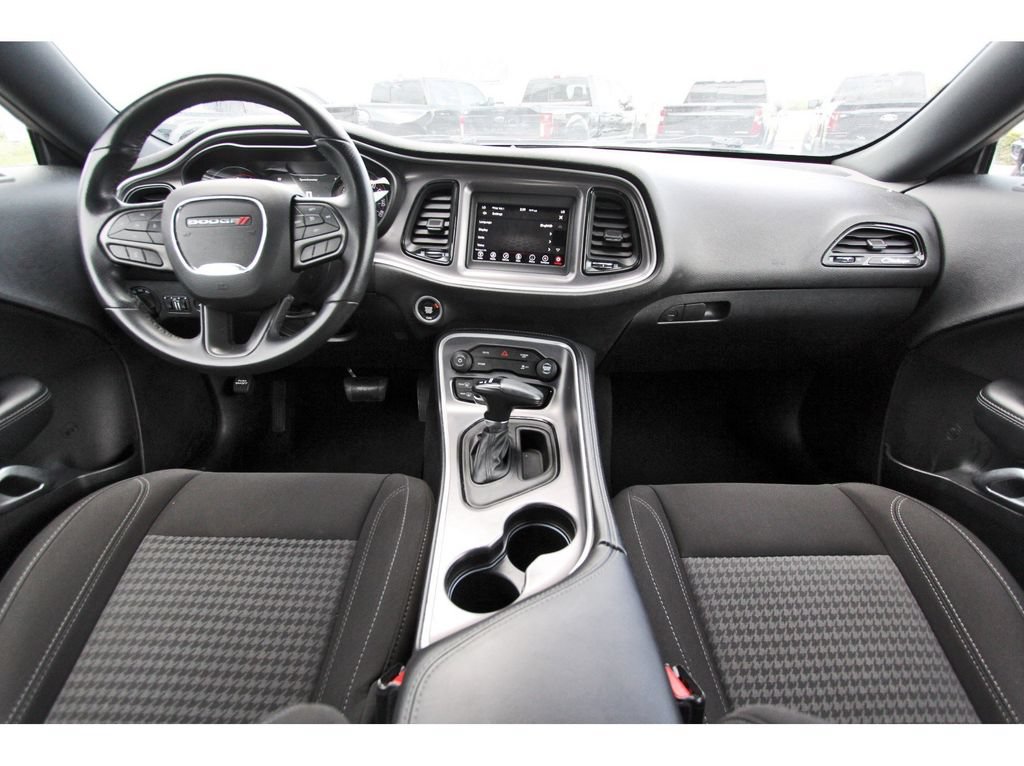 Used 2020 Dodge Challenger SXT w/ Blacktop Package RWD image 9